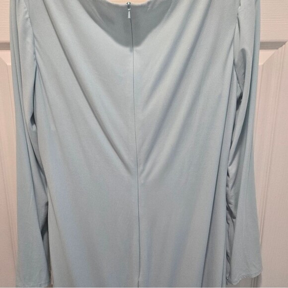 Mac Duggal Gown Style 26573 Size 12 - Picture 8 of 10